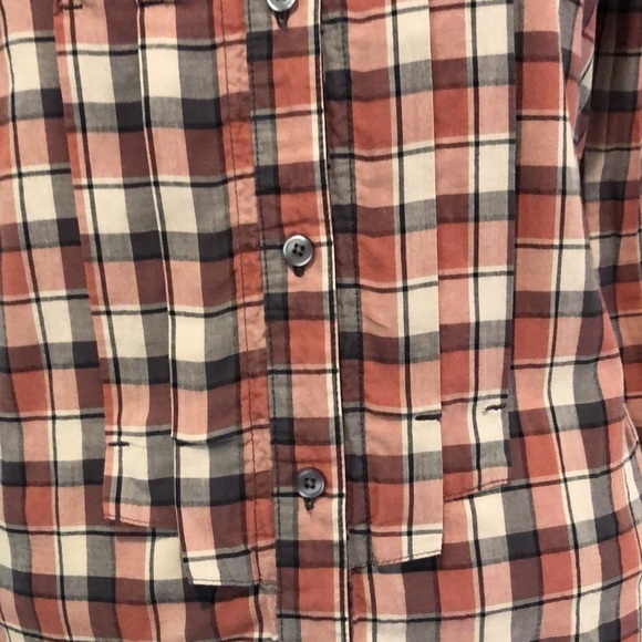 Anthropologie Leith Red Mauve Button Up Shirt Size XS - Picture 3 of 11